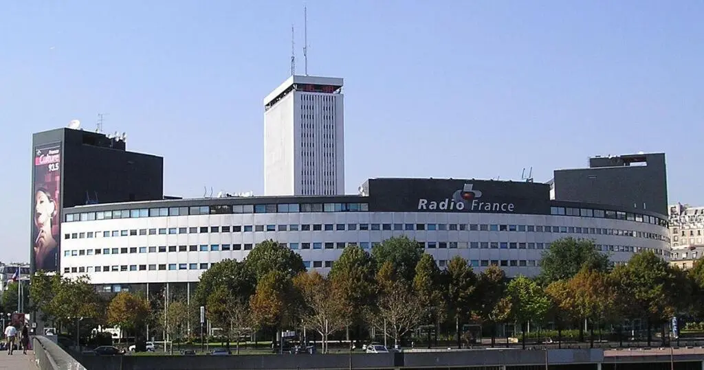 Paris : visiter la Maison de la Radio, une immersion incontournable !